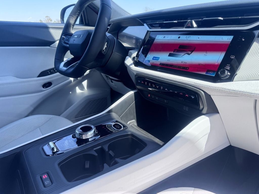 2026 Jeep Cherokee CHEROKEE LAREDO 4X4