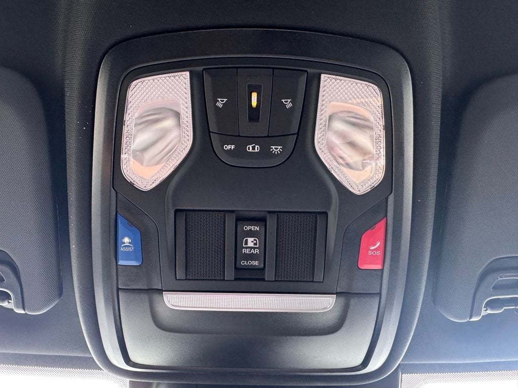 2026 RAM Ram 3500 RAM 3500 TRADESMAN CREW CAB 4X4 6'4' BOX