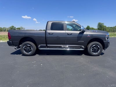 2025 RAM Ram 3500 RAM 3500 LARAMIE CREW CAB 4X4 6'4' BOX