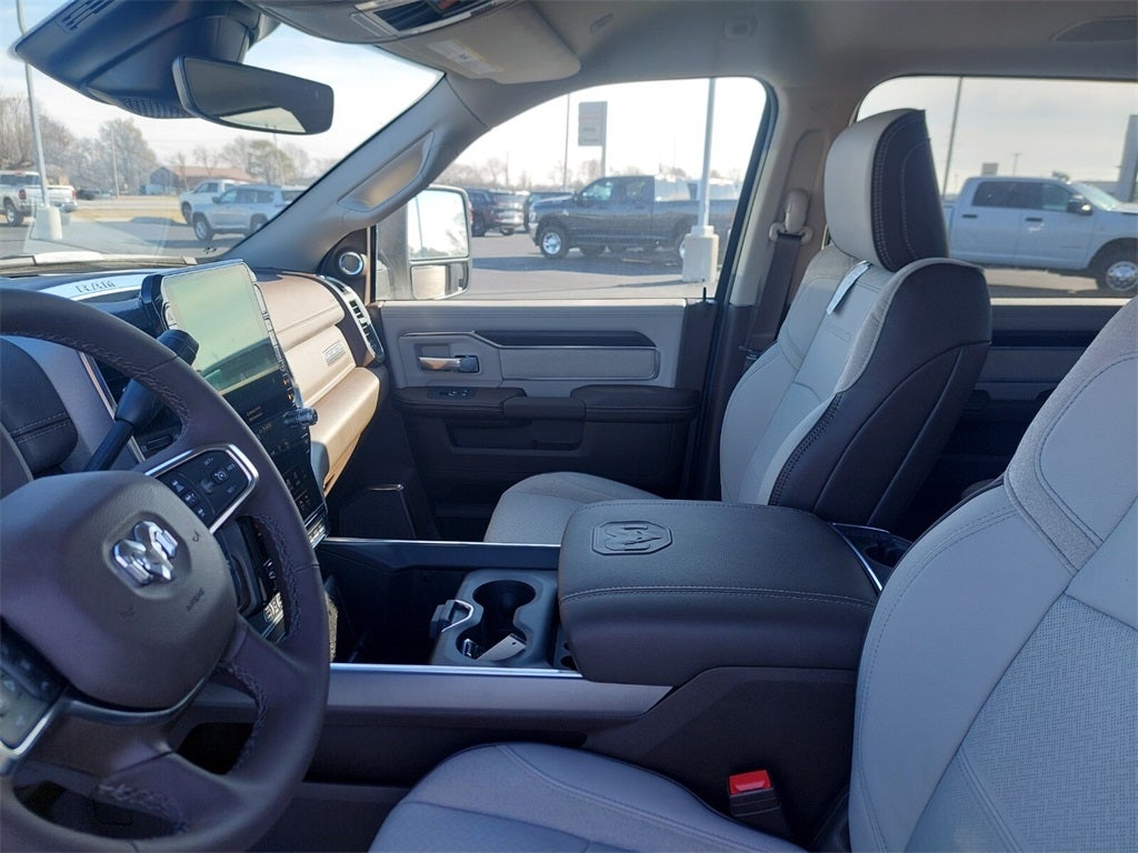 2026 RAM Ram 3500 RAM 3500 LARAMIE CREW CAB 4X4 8' BOX