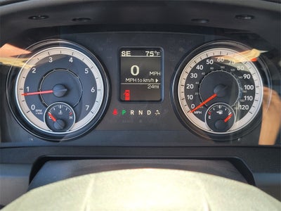 2023 RAM Ram 1500 Classic RAM 1500 CLASSIC TRADESMAN CREW CAB 4X4 5'7' BOX