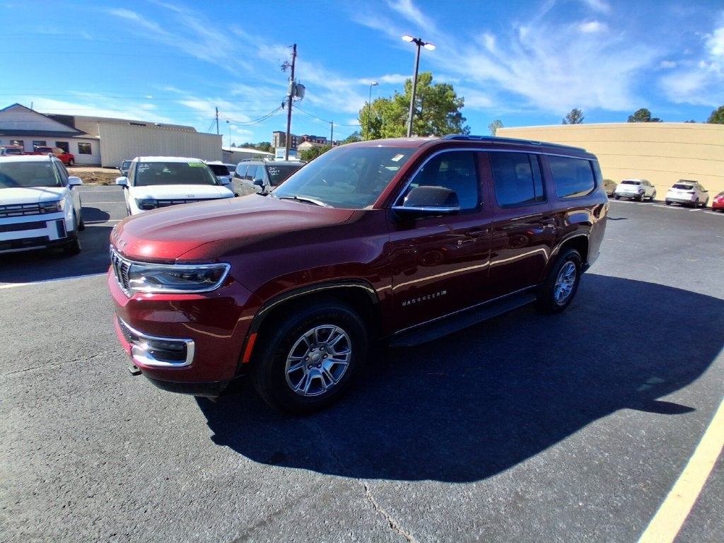 2024 Jeep Wagoneer L Base