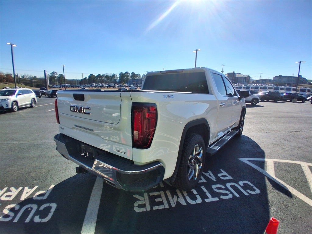2022 GMC Sierra 1500 SLT