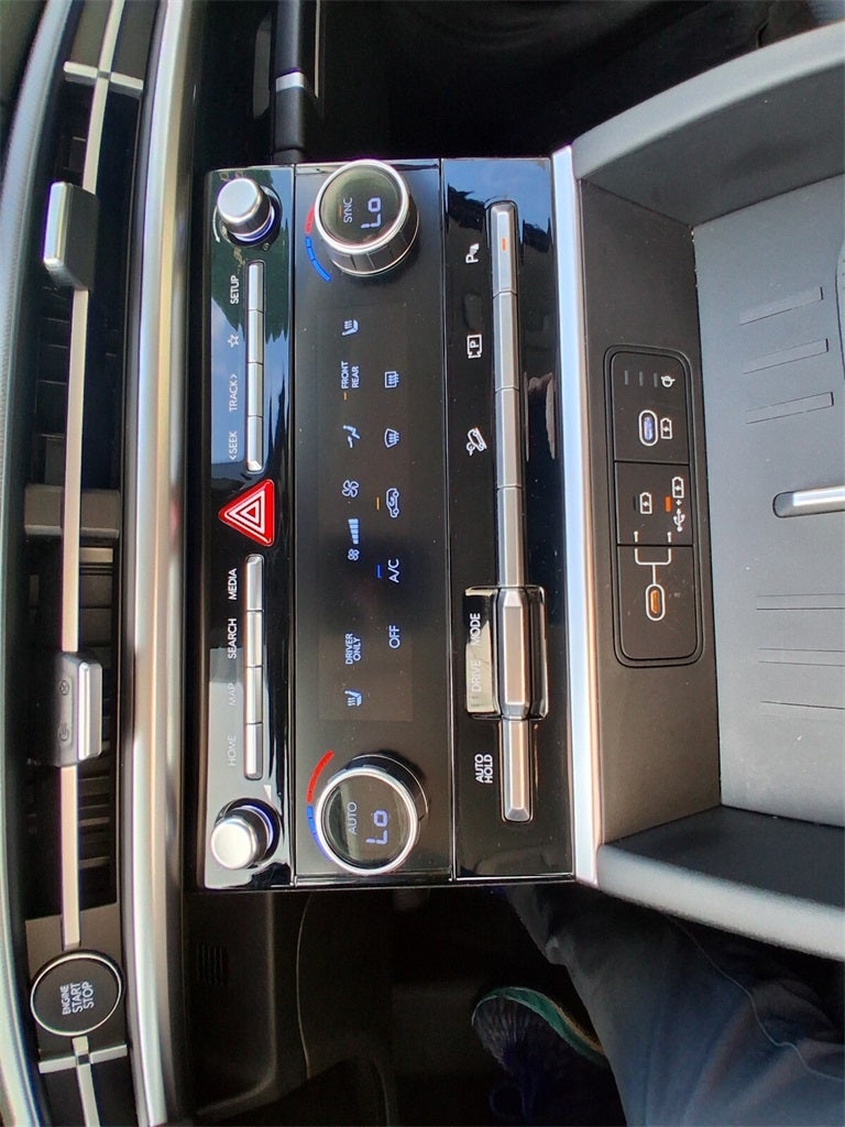 2025 Hyundai Santa Fe Hybrid SEL