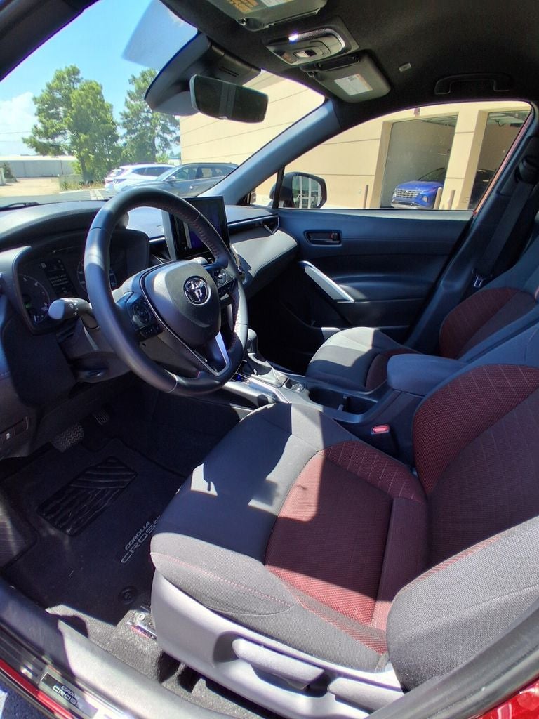 2024 Toyota Corolla Cross Hybrid Nightshade
