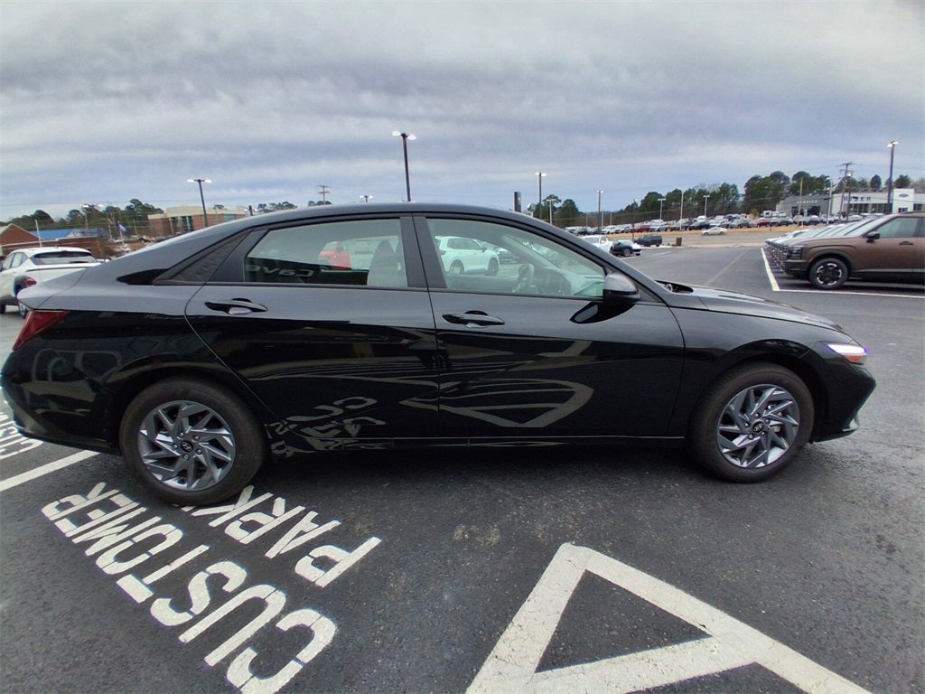 2025 Hyundai Elantra Hybrid Blue