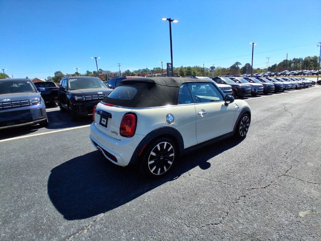 2019 MINI Cooper S Base