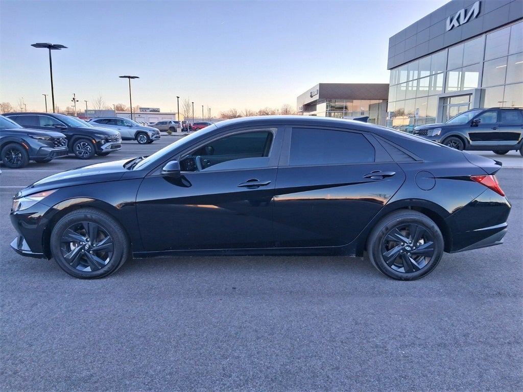 2023 Hyundai Elantra Hybrid Blue